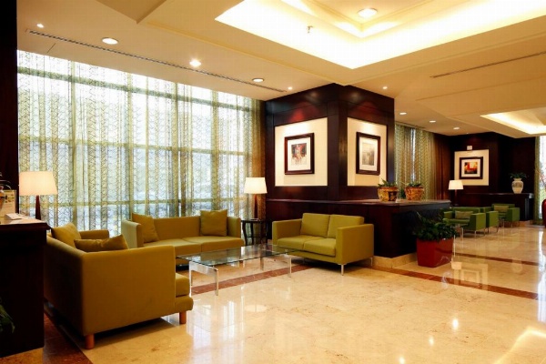 Holiday Inn Olaya image 3