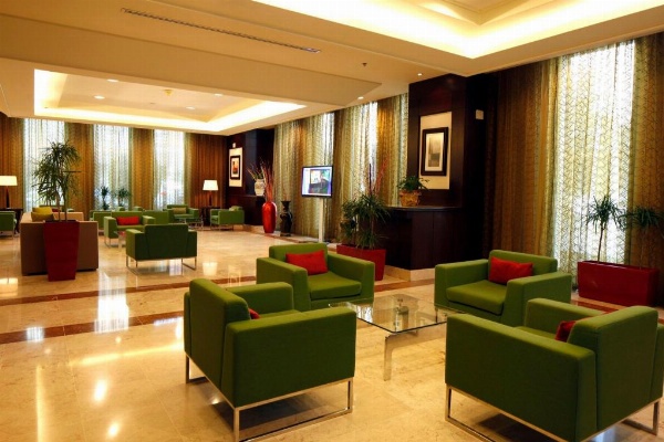 Holiday Inn Olaya image 4